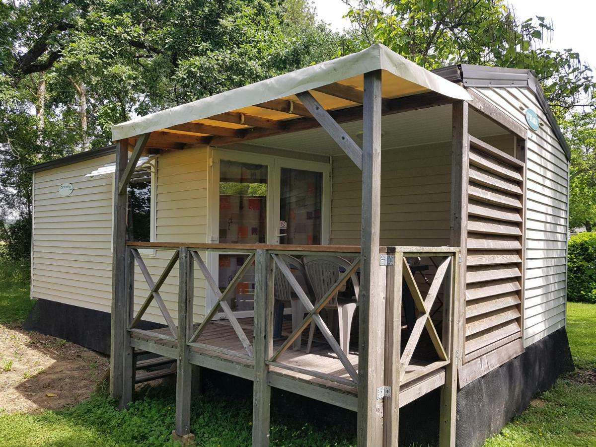 Camping Le Mouliat Otel Moncrabeau Dış mekan fotoğraf